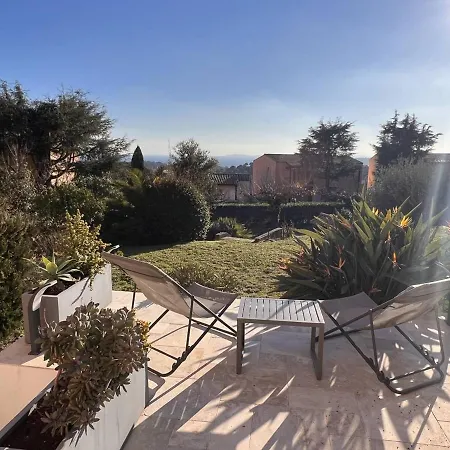 Apartment Renove 2 Avec Piscine Et Tennis A Valmer